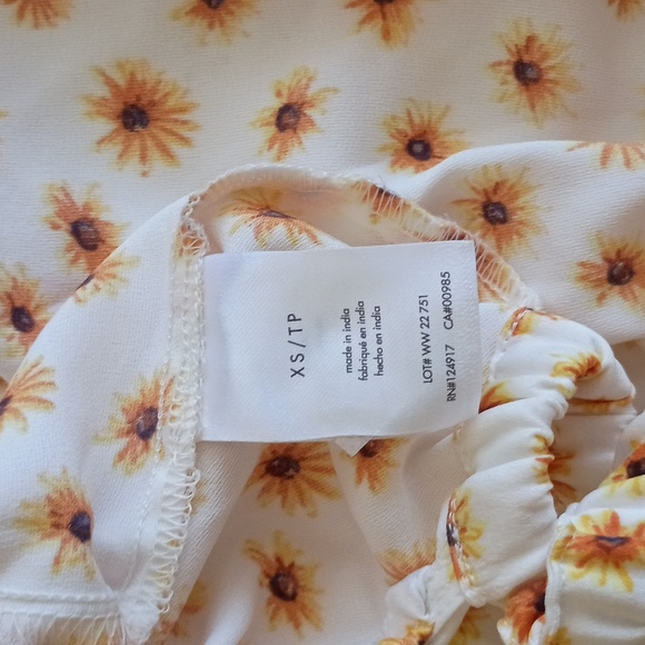 Sunflower Open Back top - Picture 3 of 6